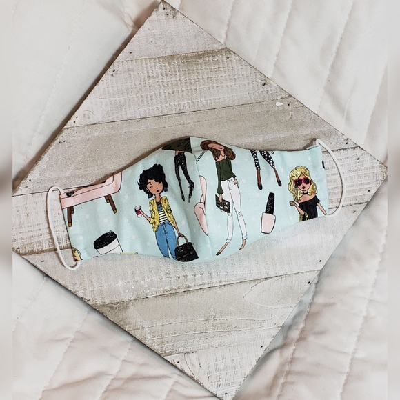 Cartoon Women Teal WhiteFace Mask Reversible Triple Layer Filter NWT - Picture 3 of 3